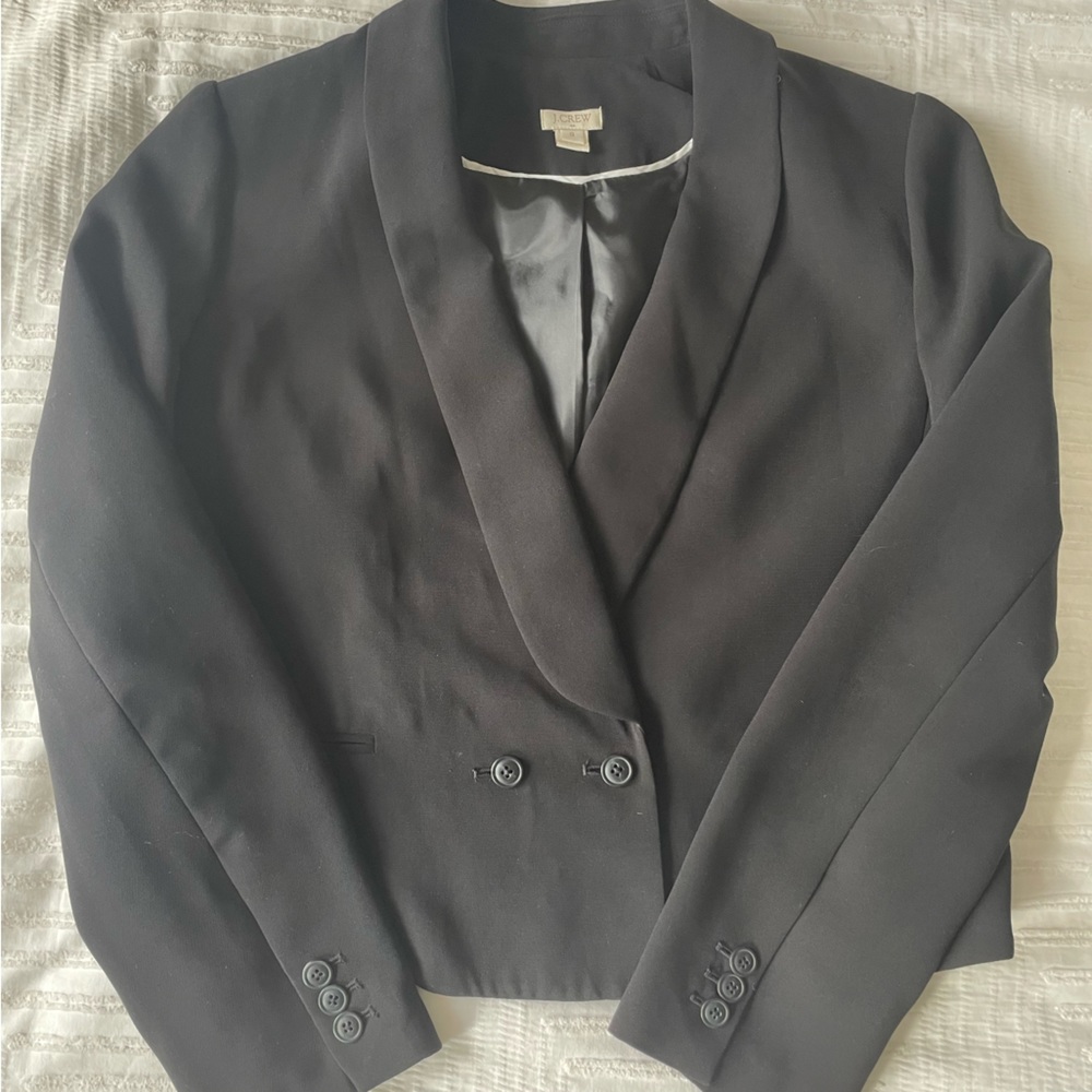 Women’s J. Crew Black Cropped Blazer. size 8